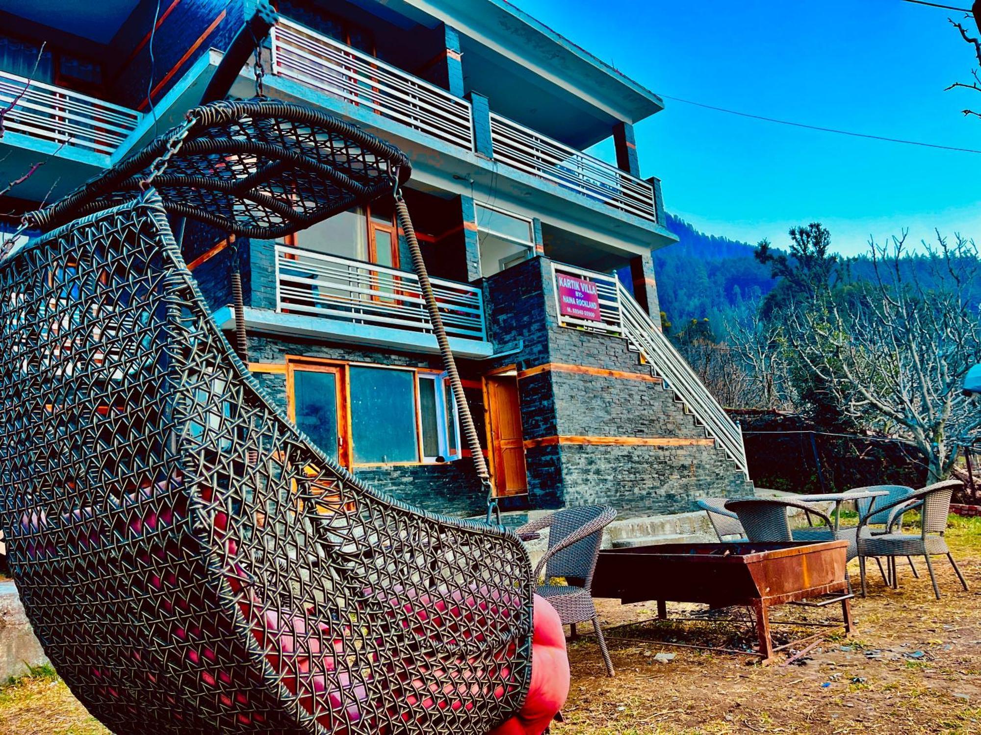 The Kartik Villa, Manali - A Beautiful Cottage In The Clouds Towards Snow Capped Mountains — Photos 2