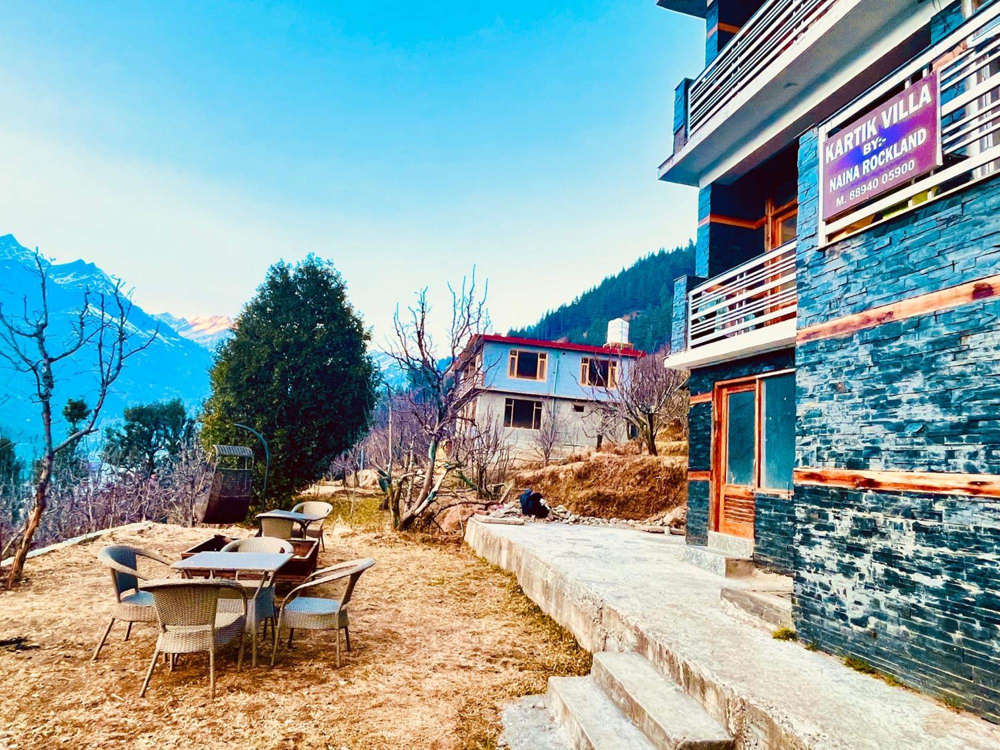 The Kartik Villa, Manali - A Beautiful Cottage In The Clouds Towards Snow Capped Mountains, Manali